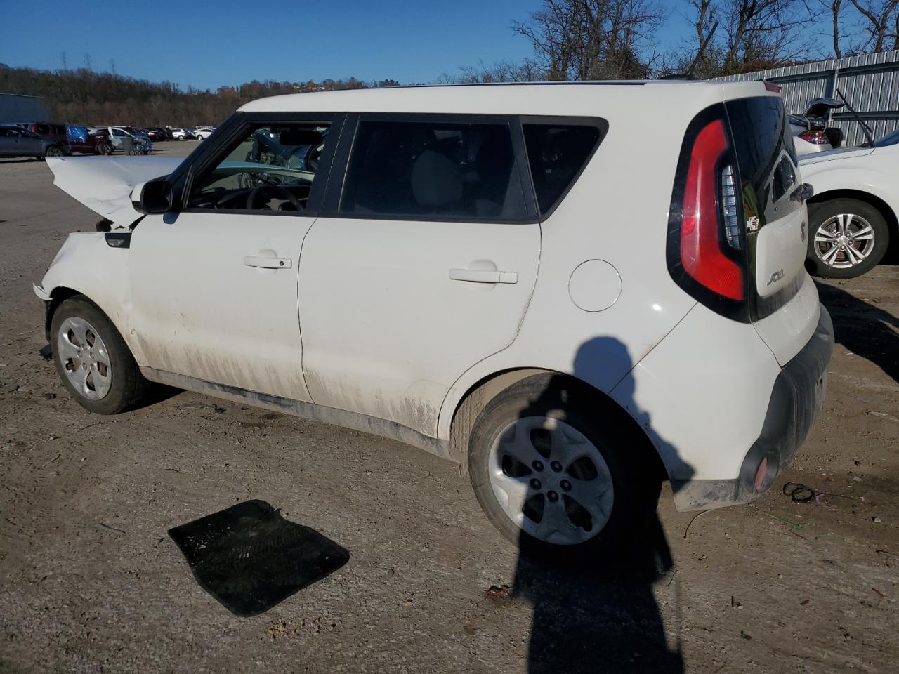 Image 2 of 2014 KIA SOUL  2014 with VIN KNDJN2A24E7107374