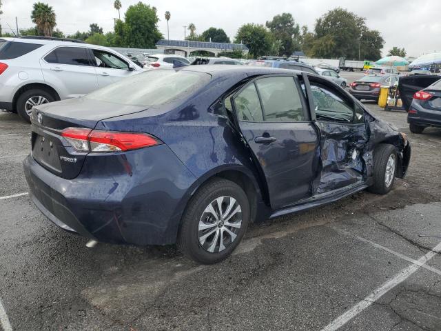 Image 3 of 2022 TOYOTA COROLLA LE 2022 with VIN JTDEAMDE3NJ061098