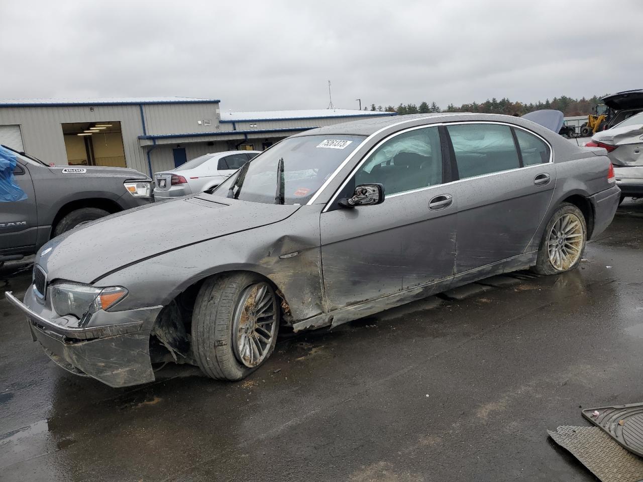 Obraz 1 z 2004 BMW 745 LI 2004 z VIN WBAGN63574DS55475