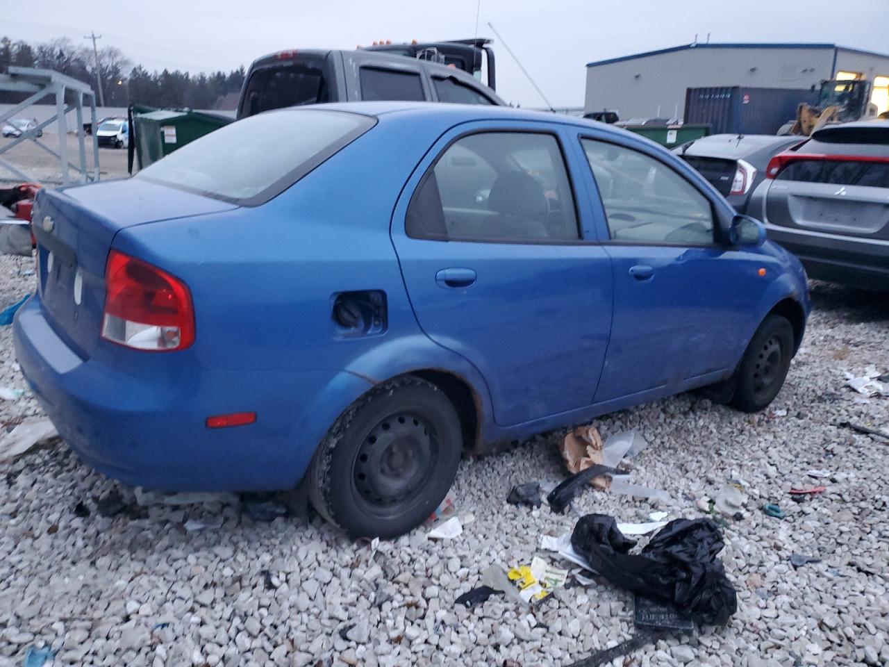 Image 3 of 2004 CHEVROLET AVEO  2004 with VIN KL1TD52604B251960