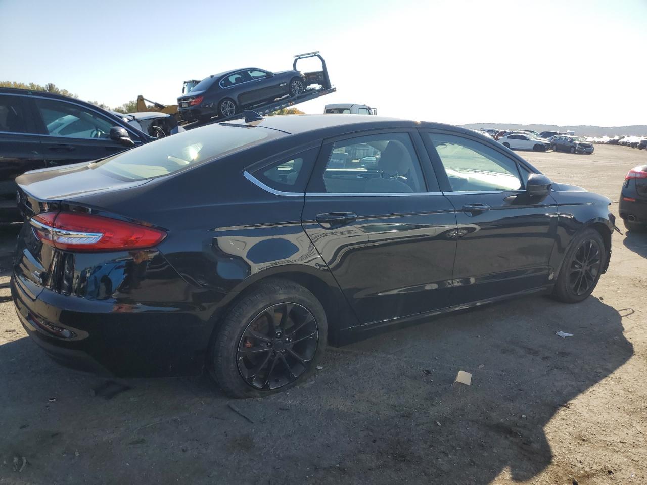 Изображение 3 2020 FORD FUSION SE 2020 с VIN 3FA6P0LU6LR262801