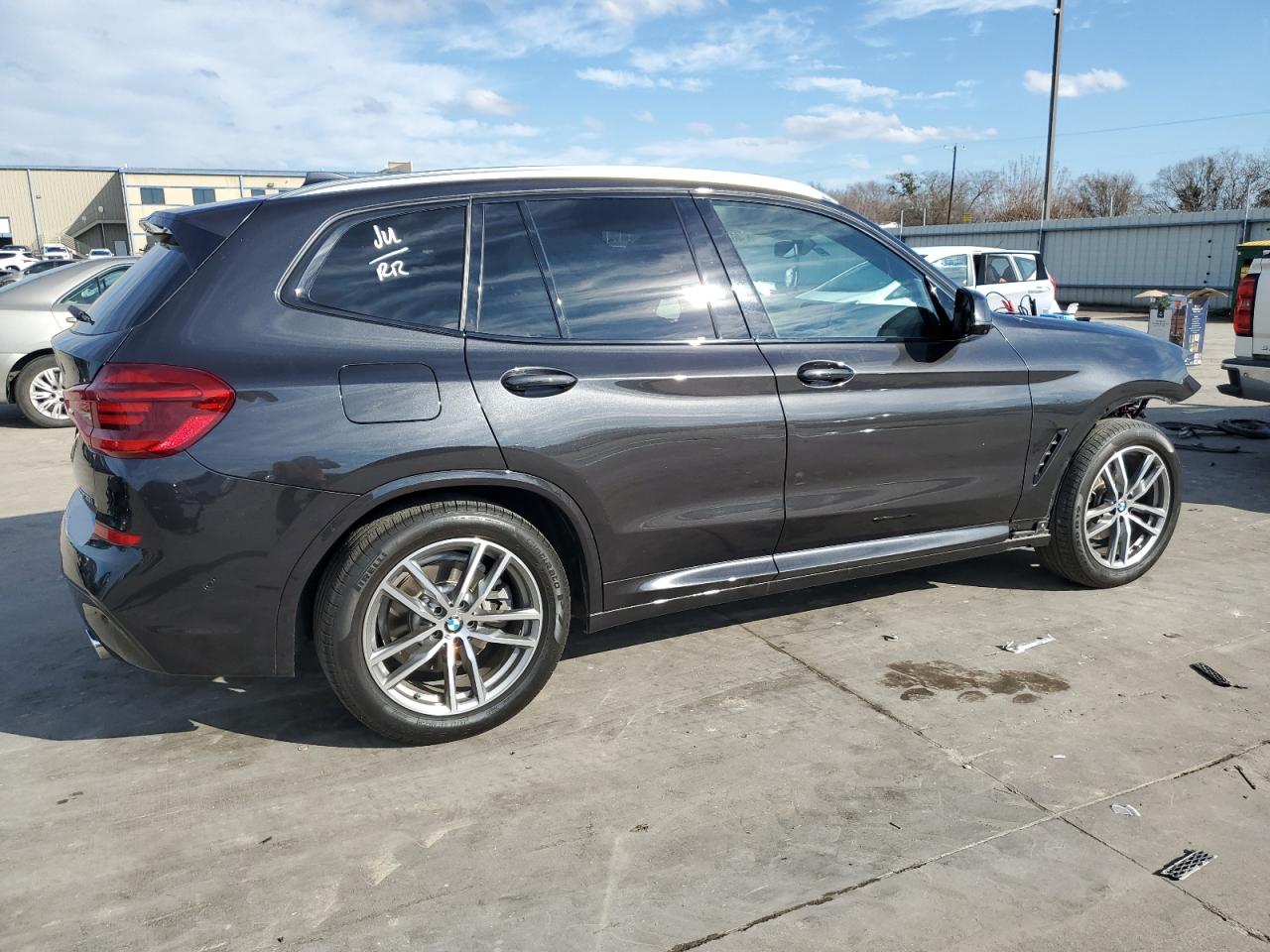 Obraz 3 z 2019 BMW X3 SDRIVE30I 2019 z VIN 5UXTR7C55KLF27408