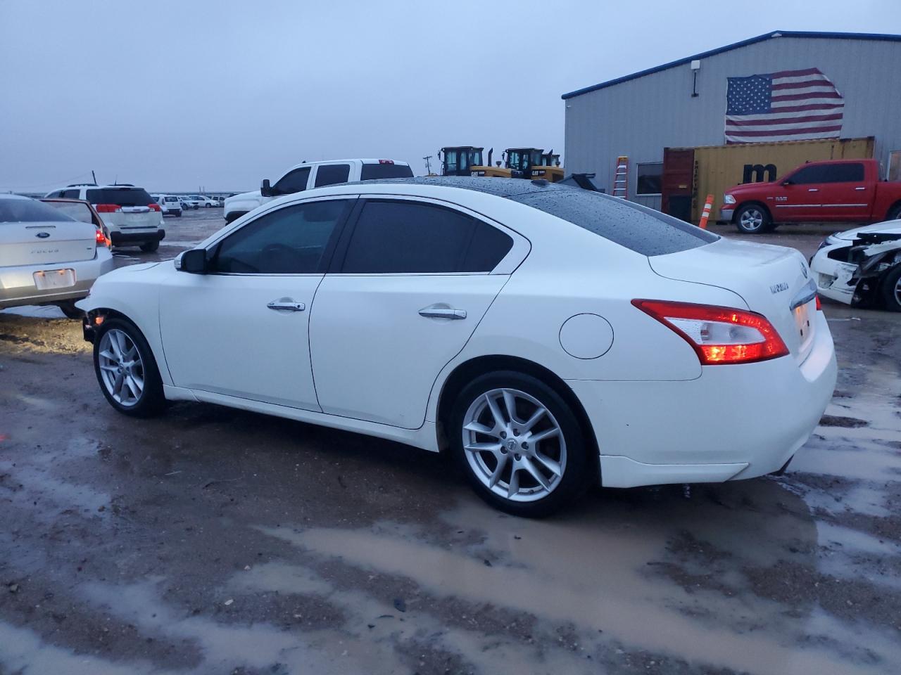 Изображение 2 2011 NISSAN MAXIMA S 2011 с VIN 1N4AA5AP5BC834668
