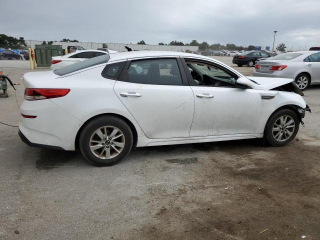 Image 3 of 2019 KIA OPTIMA LX 2019 with VIN 5XXGT4L38KG283624