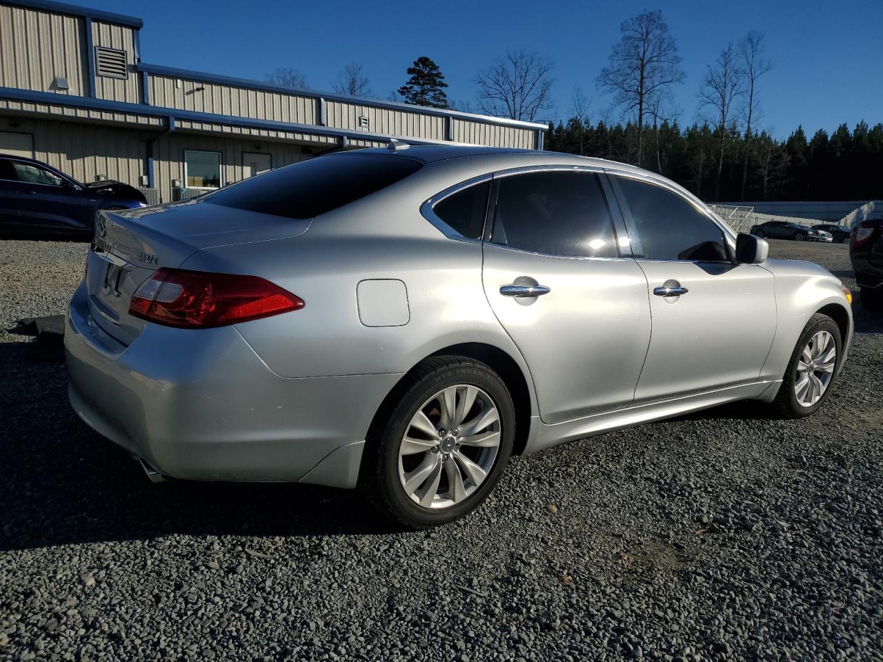 Image 3 of 2011 INFINITI M37 X 2011 with VIN JN1BY1AR3BM372693