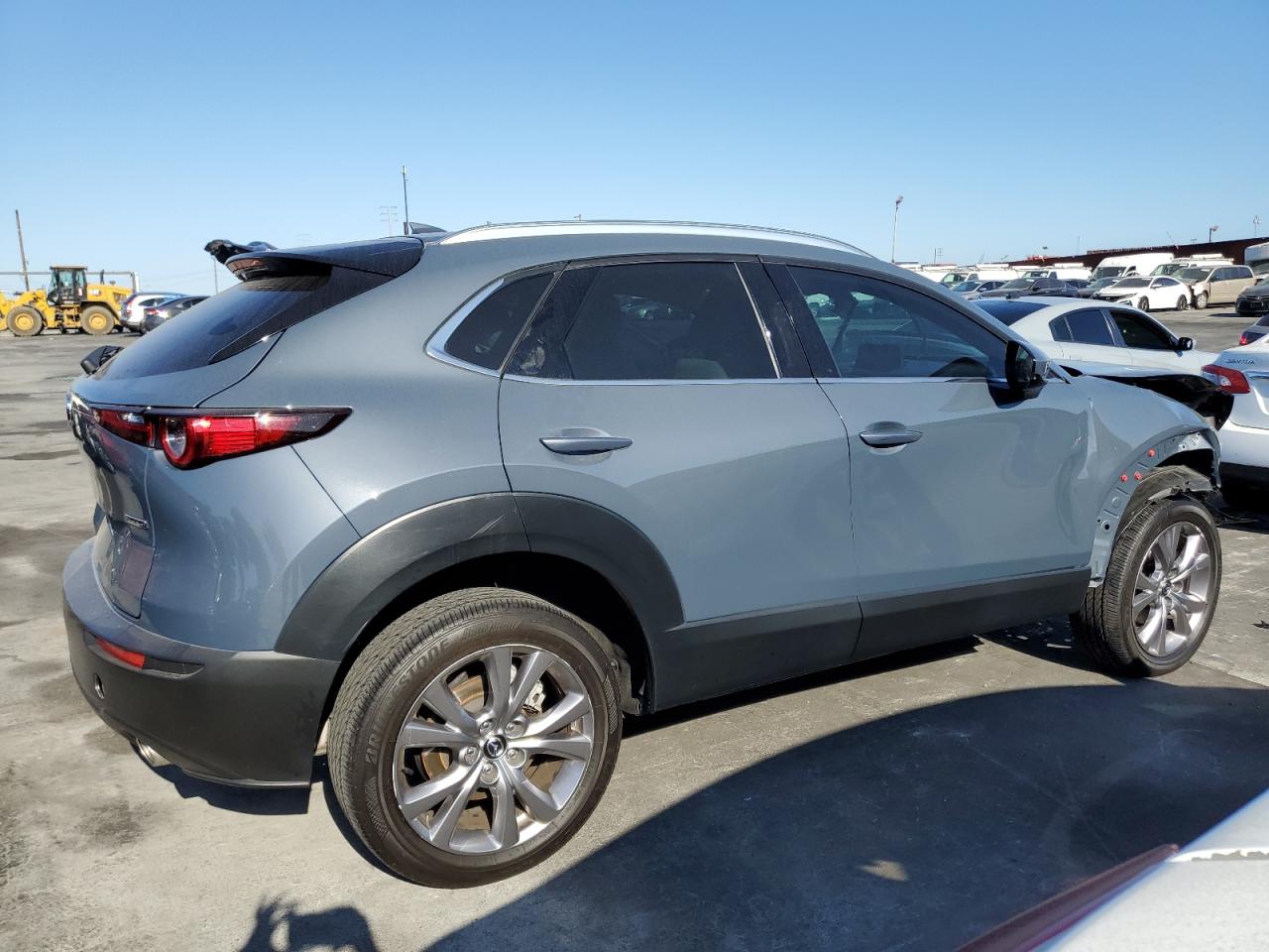 Изображение 3 2021 MAZDA CX-30 PREMIUM 2021 с VIN 3MVDMBDL6MM304764