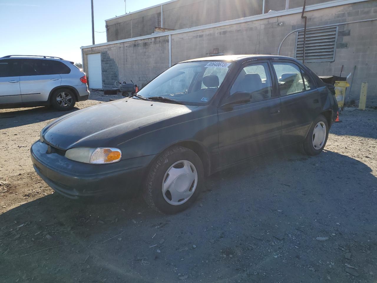Image 1 of 1998 CHEVROLET GEO PRIZM BASE 1998 with VIN 1Y1SK5285WZ421649