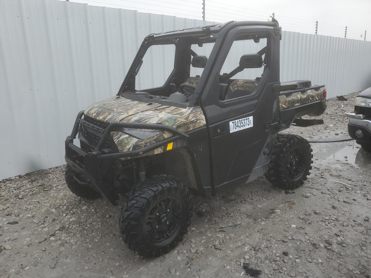 Image 2 of 2020 POLARIS RANGER XP 1000 PREMIUM 2020 with VIN 4XARRE999L8930181