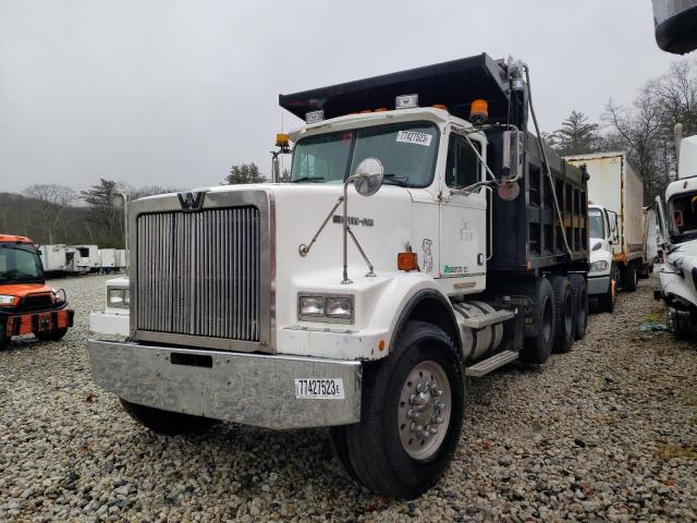 Image 2 of 1998 WESTERN STAR/AUTO CAR CONVENTIONAL 4900 1998 with VIN 2WLPCC1F2WK952934
