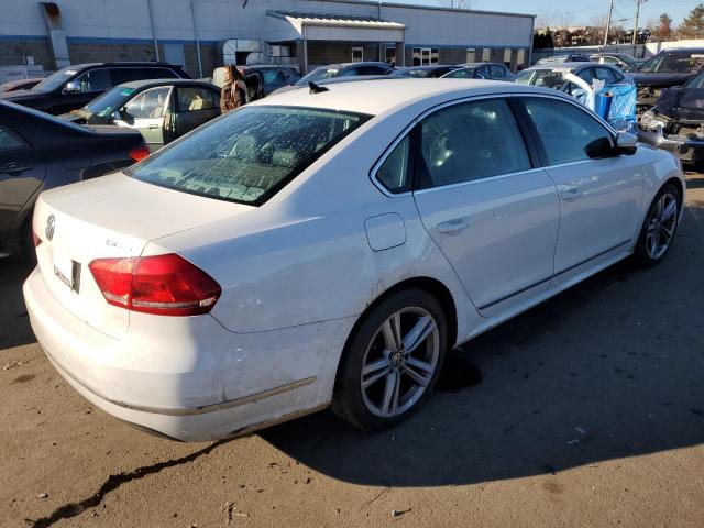 Obraz 3 z 2014 VOLKSWAGEN PASSAT SEL 2014 z VIN 1VWCT7A30EC010424