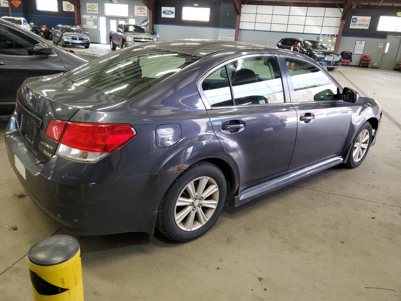 Obraz 3 z 2011 SUBARU LEGACY 2.5I PREMIUM 2011 z VIN 4S3BMBG64B3221556