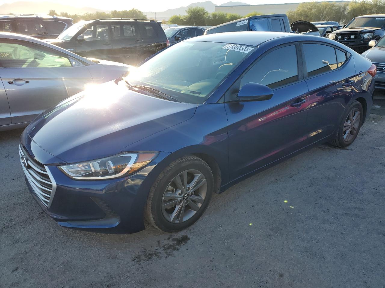 Obraz 1 z 2018 HYUNDAI ELANTRA SEL 2018 z VIN 5NPD84LF5JH308643