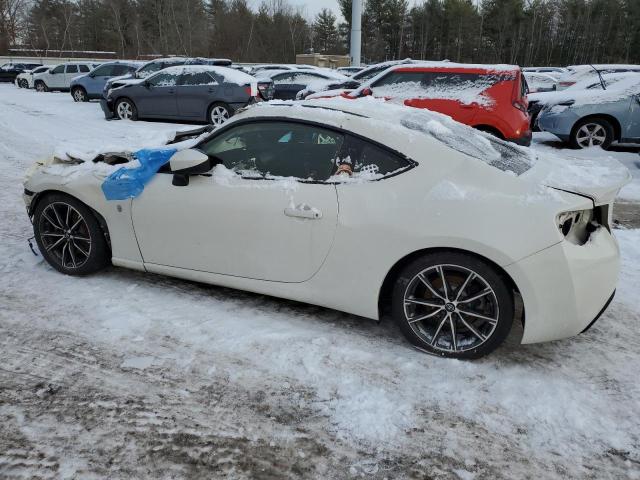 Obraz 2 z 2017 TOYOTA 86 BASE 2017 z VIN JF1ZNAA15H9705458