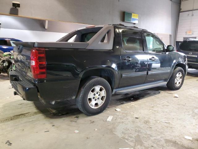 Image 3 of 2011 CHEVROLET AVALANCHE LT 2011 with VIN 3GNTKFE36BG397040
