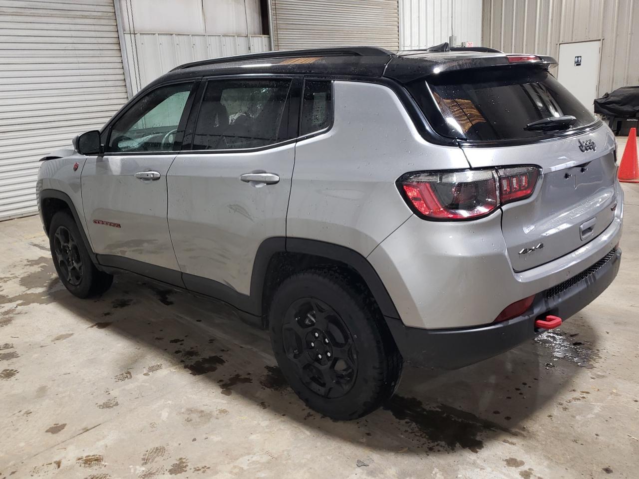 Изображение 2 2023 JEEP COMPASS TRAILHAWK 2023 с VIN 3C4NJDDN5PT527531