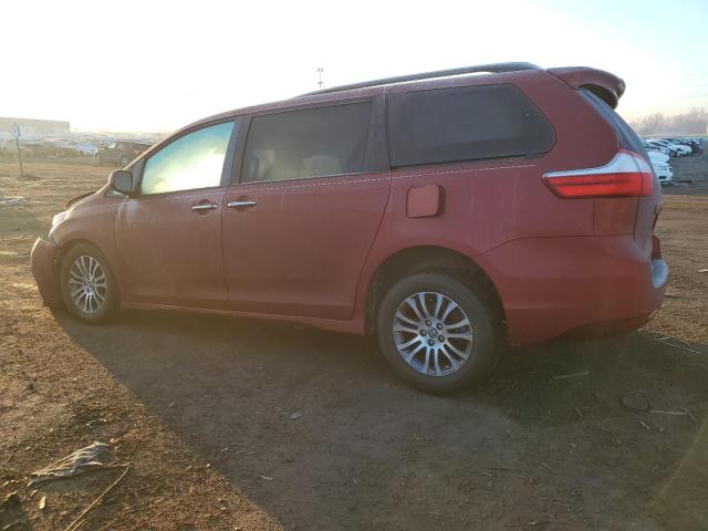 Image 2 of 2019 TOYOTA SIENNA XLE 2019 with VIN 5TDYZ3DC9KS996137