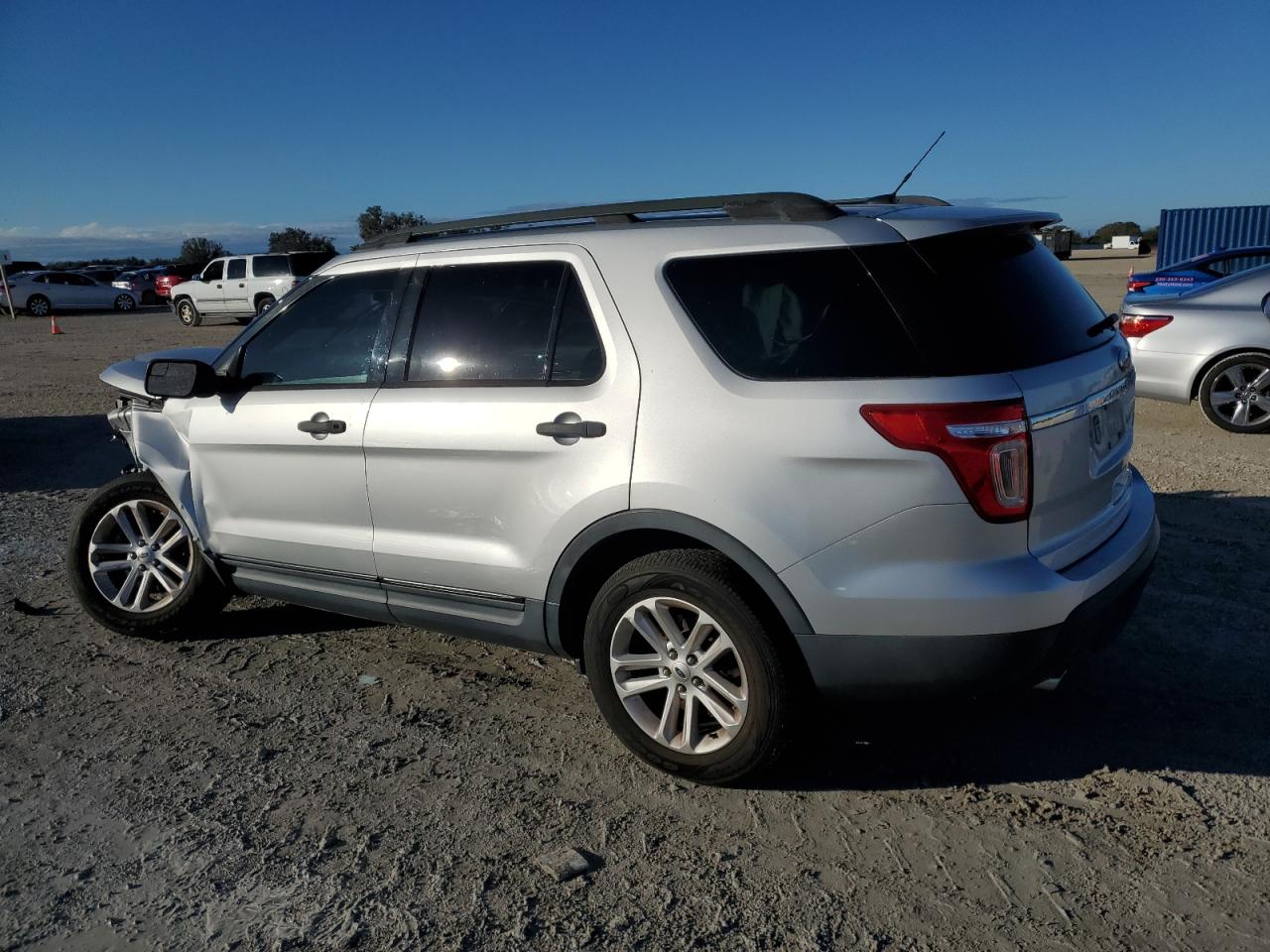 Image 2 of 2015 FORD EXPLORER  2015 with VIN 1FM5K7B8XFGA51710