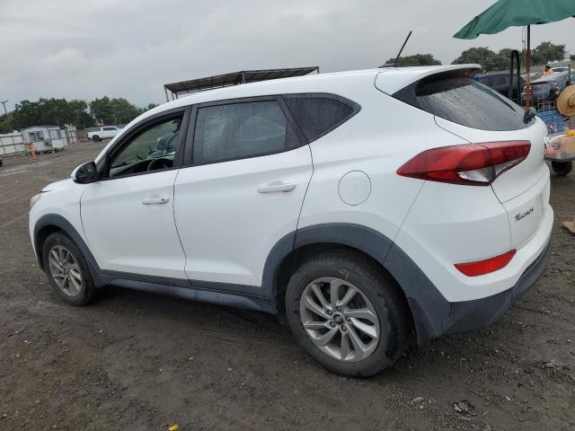 Image 2 of 2017 HYUNDAI TUCSON SE 2017 with VIN KM8J23A48HU518018