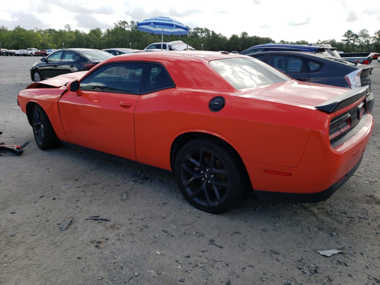 Obraz 2 z 2021 DODGE CHALLENGER GT 2021 z VIN 2C3CDZJG3MH674392