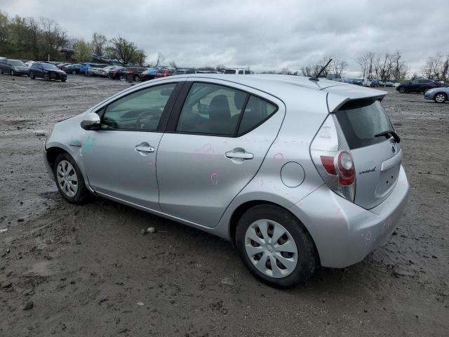 Изображение 2 2013 TOYOTA PRIUS C  2013 с VIN JTDKDTB33D1045522