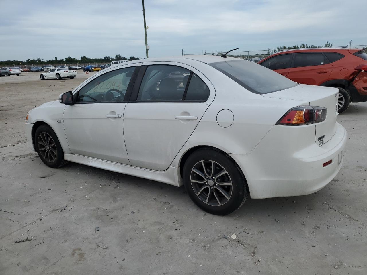 Obraz 2 z 2017 MITSUBISHI LANCER ES 2017 z VIN JA32U2FU5HU004826