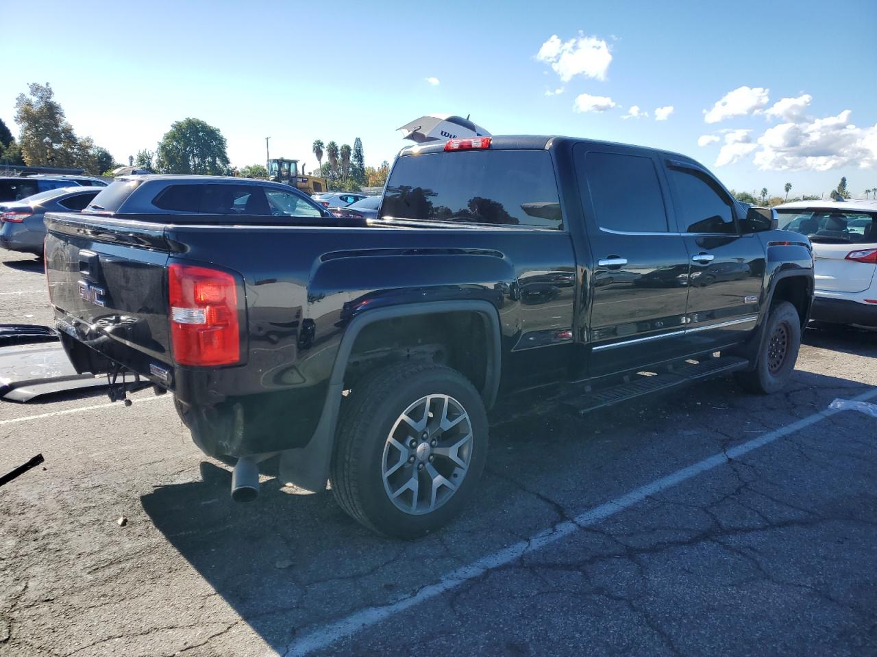 Image 3 of 2015 GMC SIERRA K1500 SLE 2015 with VIN 3GTU2UEC2FG292454