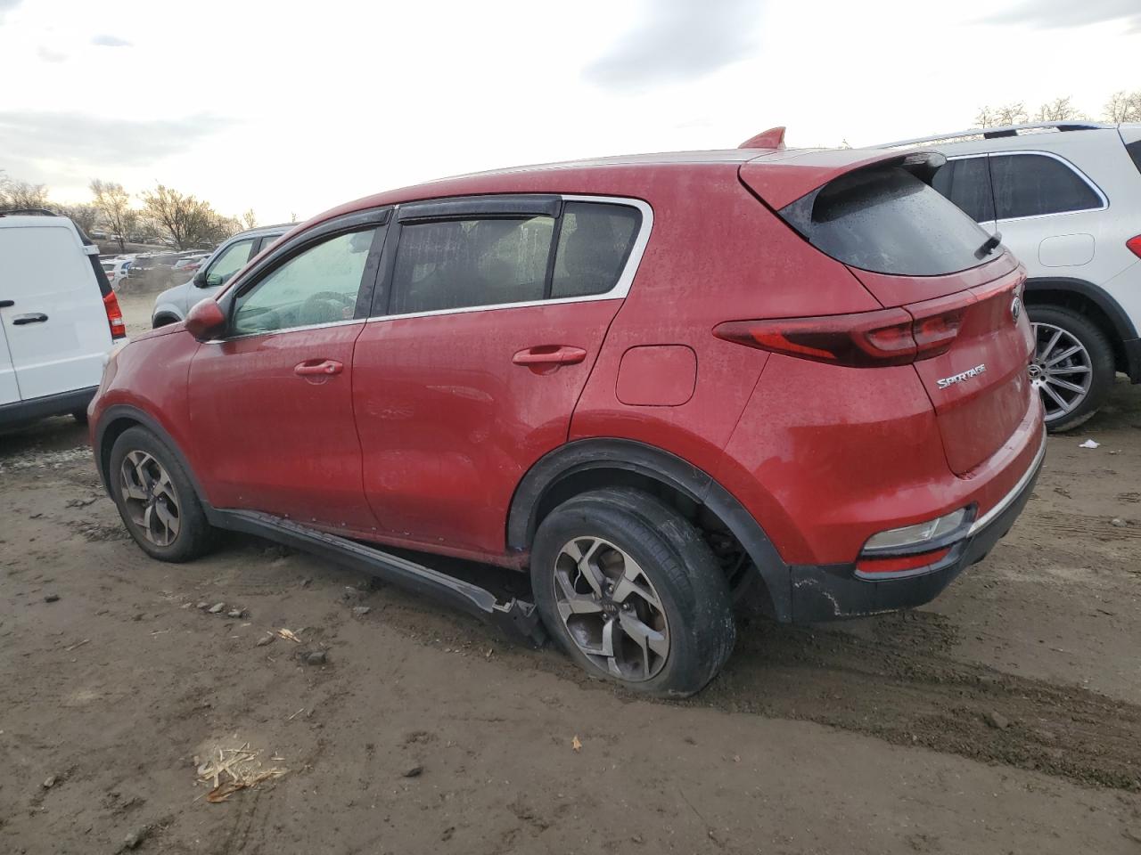 Image 2 of 2020 KIA SPORTAGE LX 2020 with VIN KNDPM3AC1L7699342