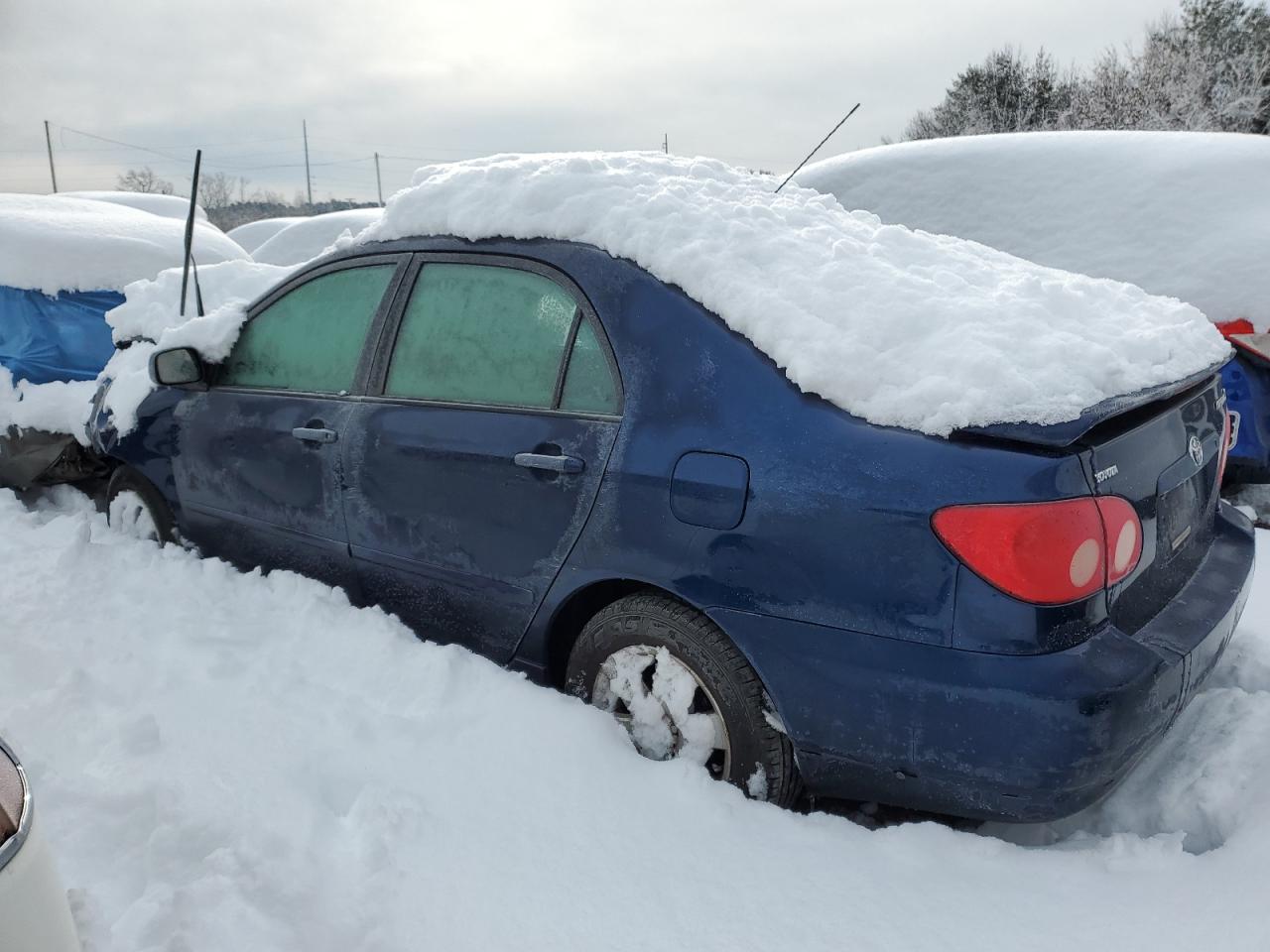 Image 2 of 2007 TOYOTA COROLLA CE 2007 with VIN 2T1BR32E57C805694