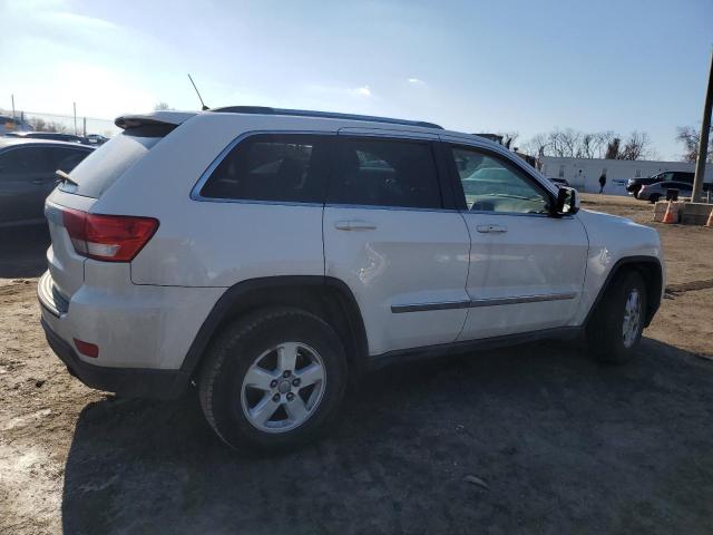 Image 3 of 2011 JEEP GRAND CHEROKEE LAREDO 2011 with VIN 1J4RR4GG6BC581250
