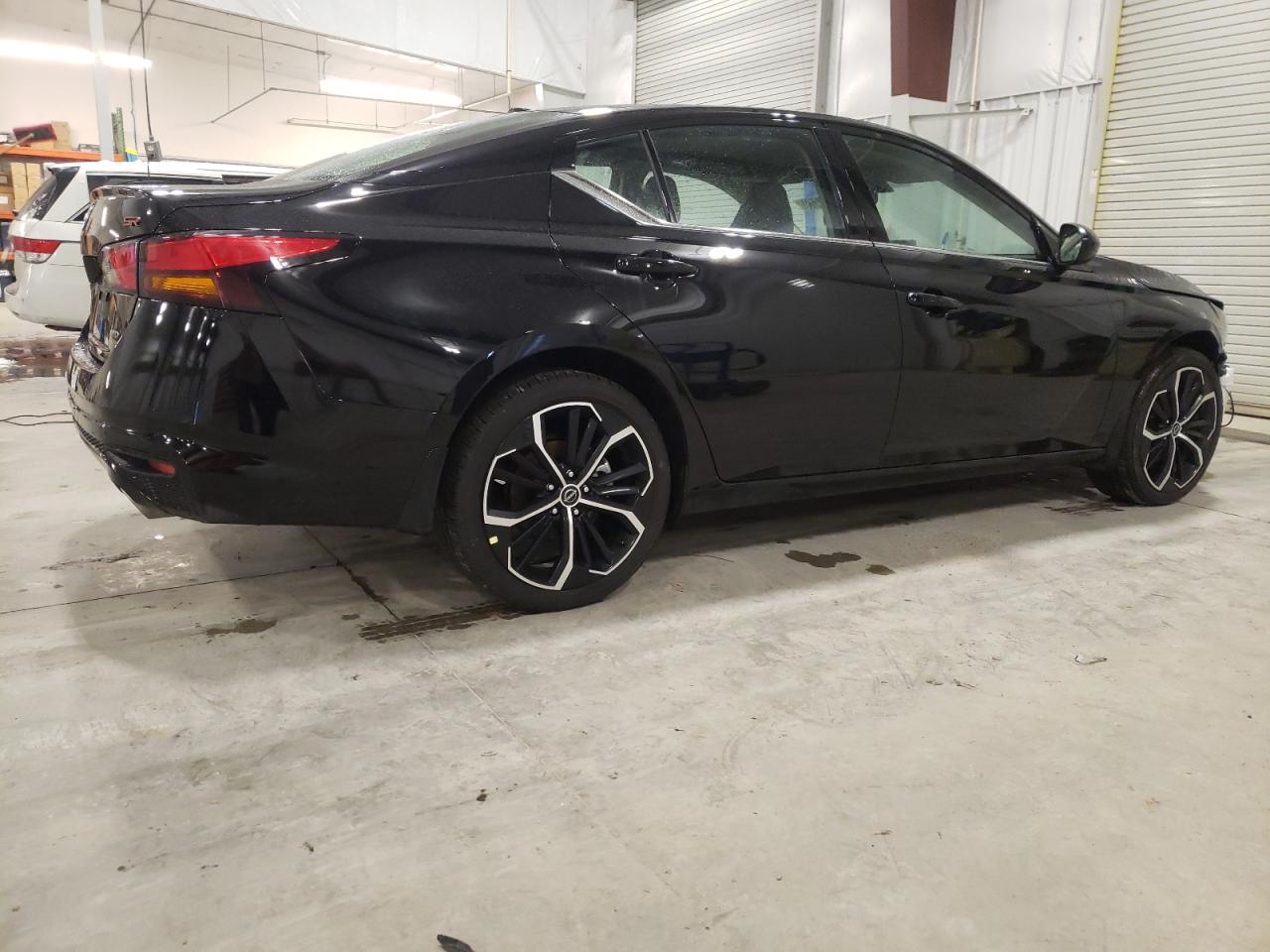 Изображение 3 2024 NISSAN ALTIMA SR 2024 с VIN 1N4BL4CW1RN328072