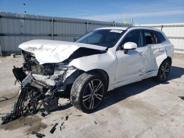 Obraz 1 z 2018 VOLVO XC60 T6 MOMENTUM 2018 z VIN YV4A22RKXJ1081001