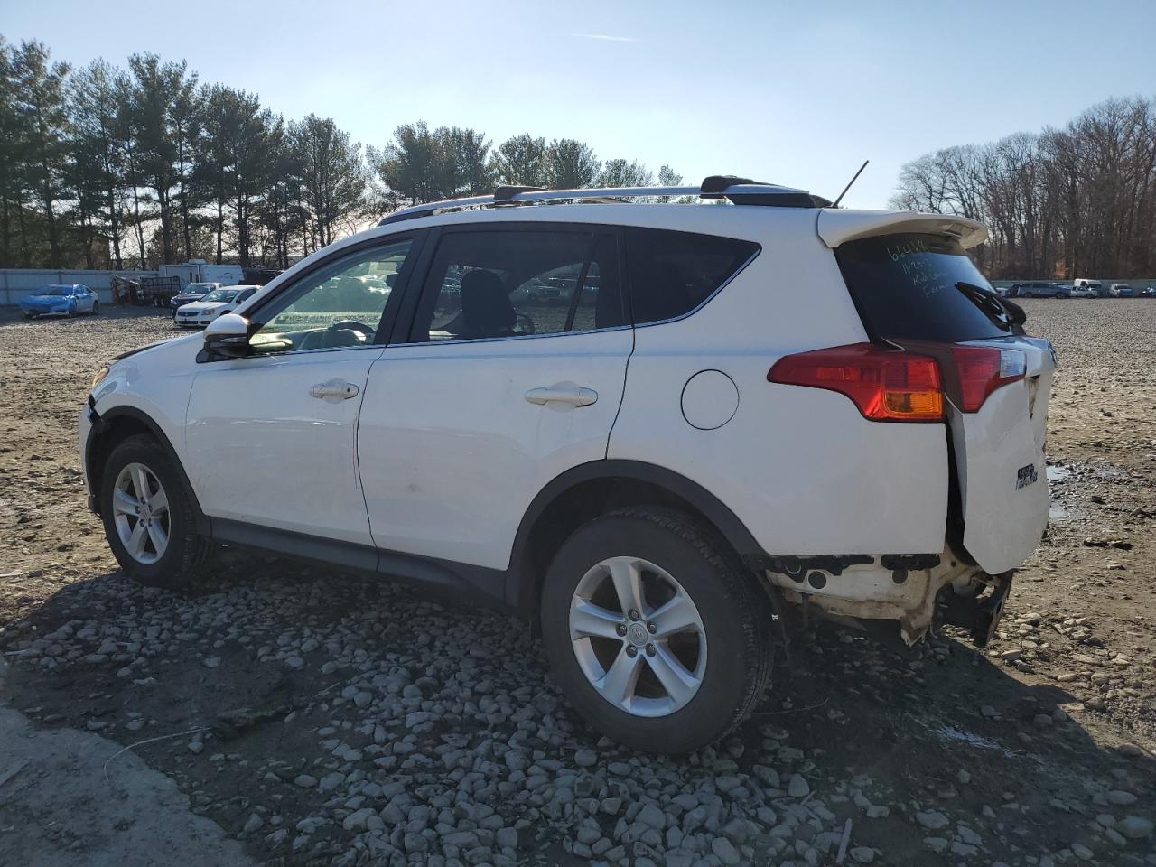 Obraz 2 z 2013 TOYOTA RAV4 XLE 2013 z VIN JTMRFREV8D5007656