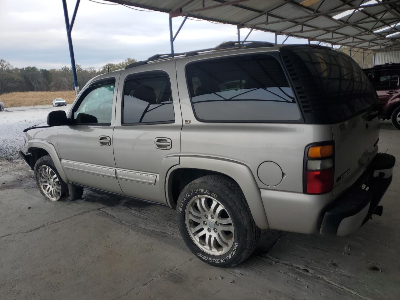 Obraz 2 z 2005 CHEVROLET TAHOE K1500 2005 z VIN 1GNEK13T35R157379