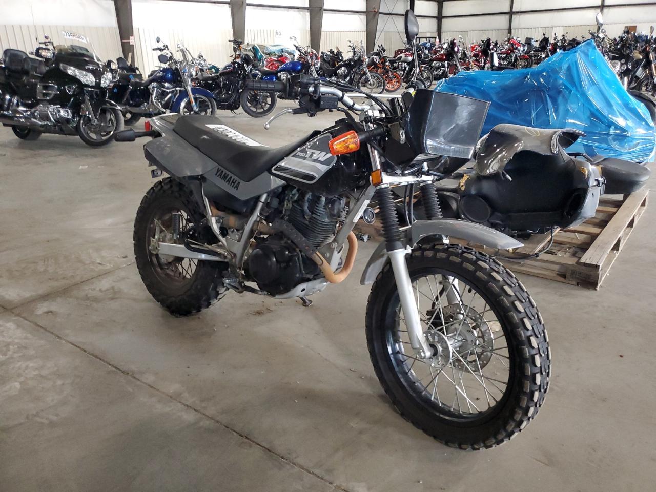 Image 1 of 2023 YAMAHA TW200  2023 with VIN JYA3AWE0XPA180819