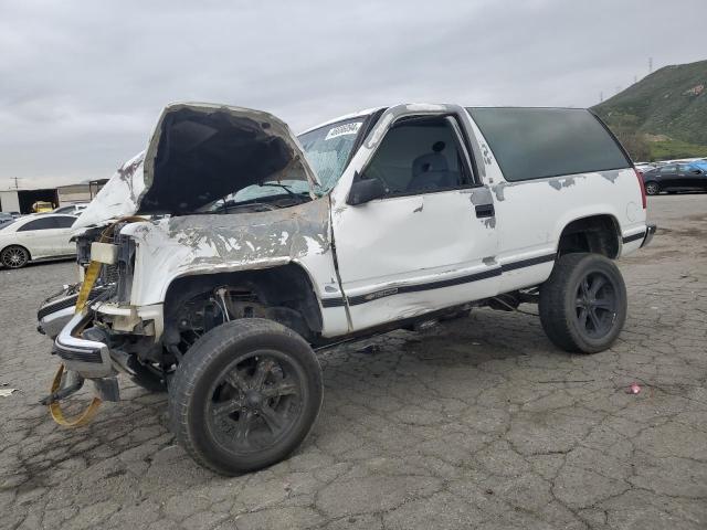 Image 1 of 1994 CHEVROLET BLAZER K1500 1994 with VIN 1GNEK18K2RJ356380