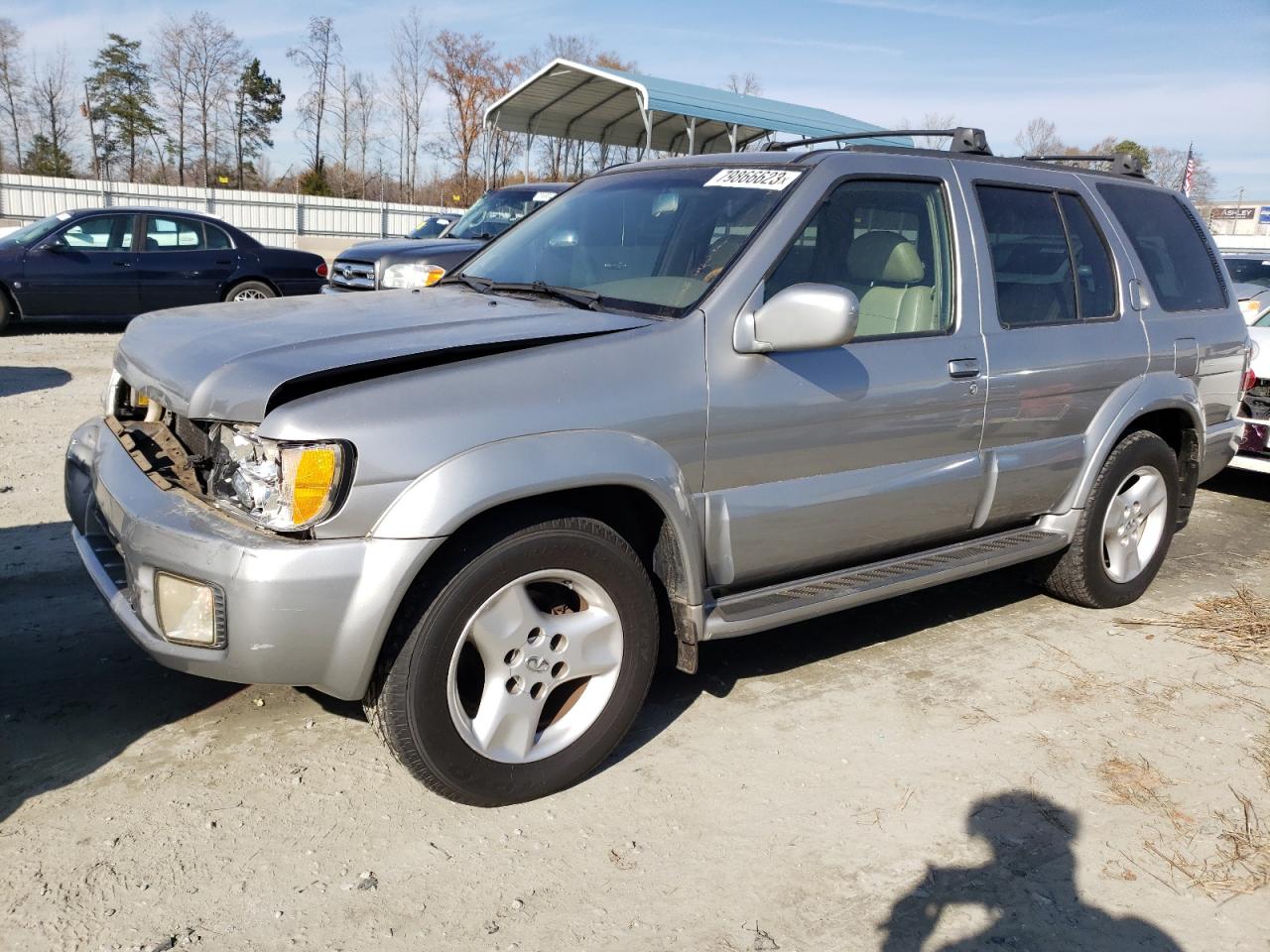 Image 1 of 2001 INFINITI QX4  2001 with VIN JNRDR07Y61W102226