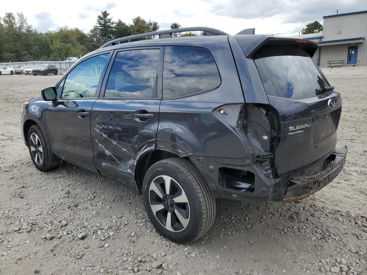 Obraz 2 z 2017 SUBARU FORESTER 2.5I PREMIUM 2017 z VIN JF2SJAEC2HH534940