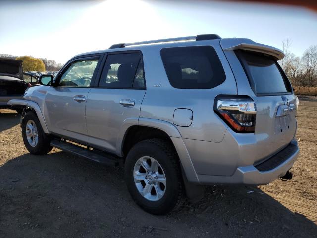 Image 2 of 2022 TOYOTA 4RUNNER SR5/SR5 PREMIUM 2022 with VIN JTENU5JR2N6019038