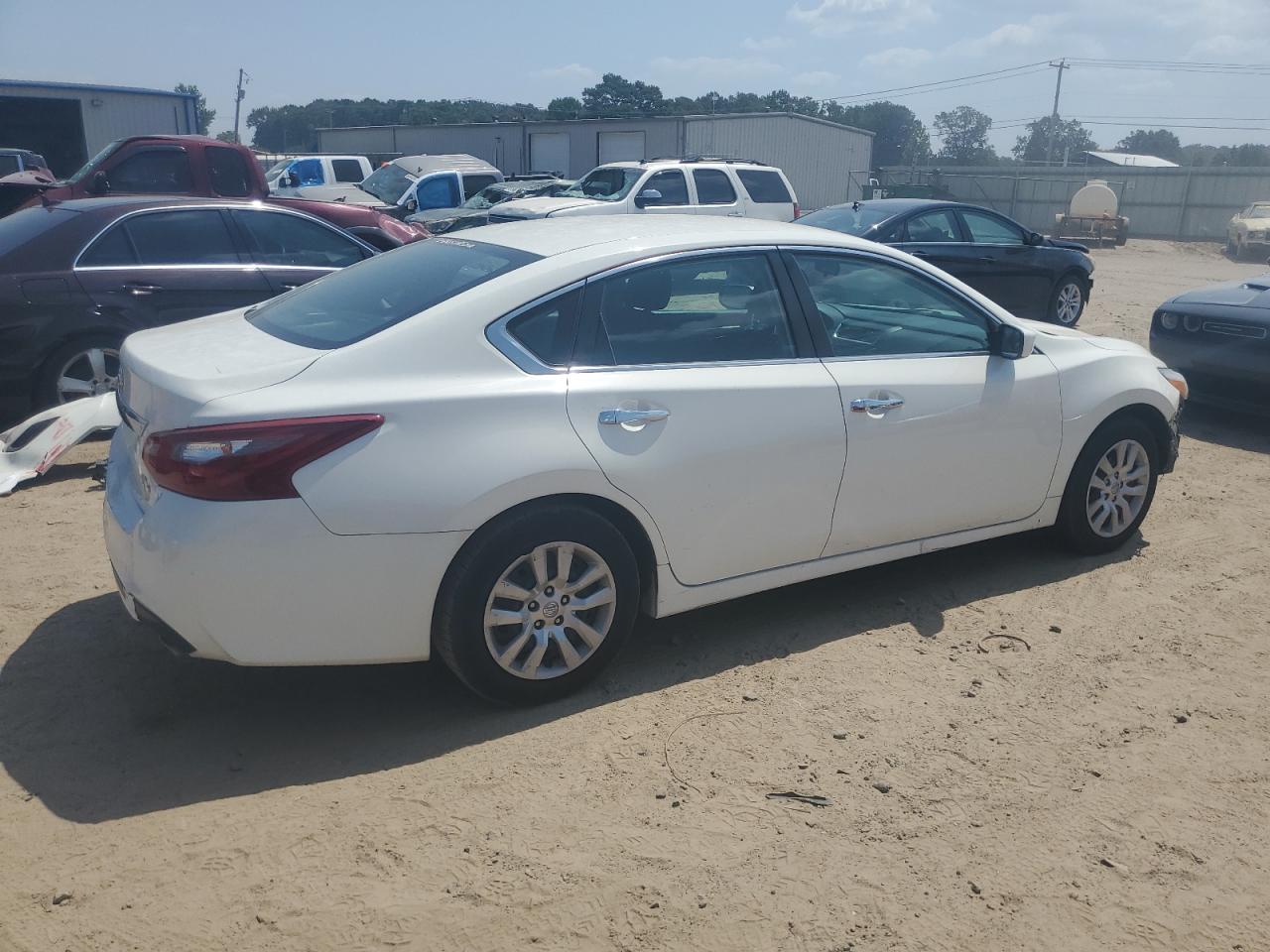 Image 3 of 2018 NISSAN ALTIMA 2.5 2018 with VIN 1N4AL3AP4JC121094