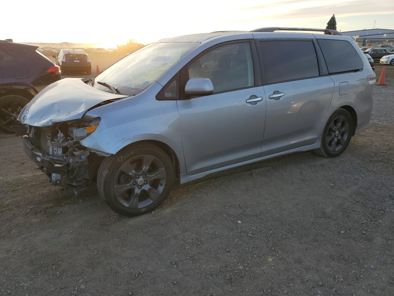 2011 TOYOTA SIENNA SPORT 2011 image