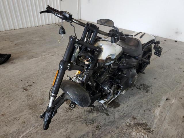 Изображение 2 2017 HARLEY-DAVIDSON FXSE  2017 с VIN 1HD1TG915HB960798