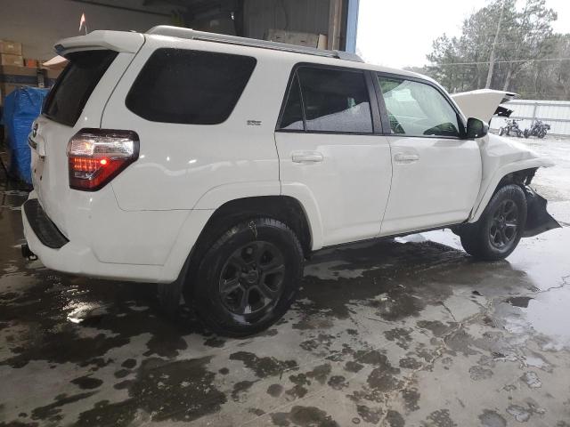 Obraz 3 z 2018 TOYOTA 4RUNNER SR5 2018 z VIN JTEZU5JR1J5178862