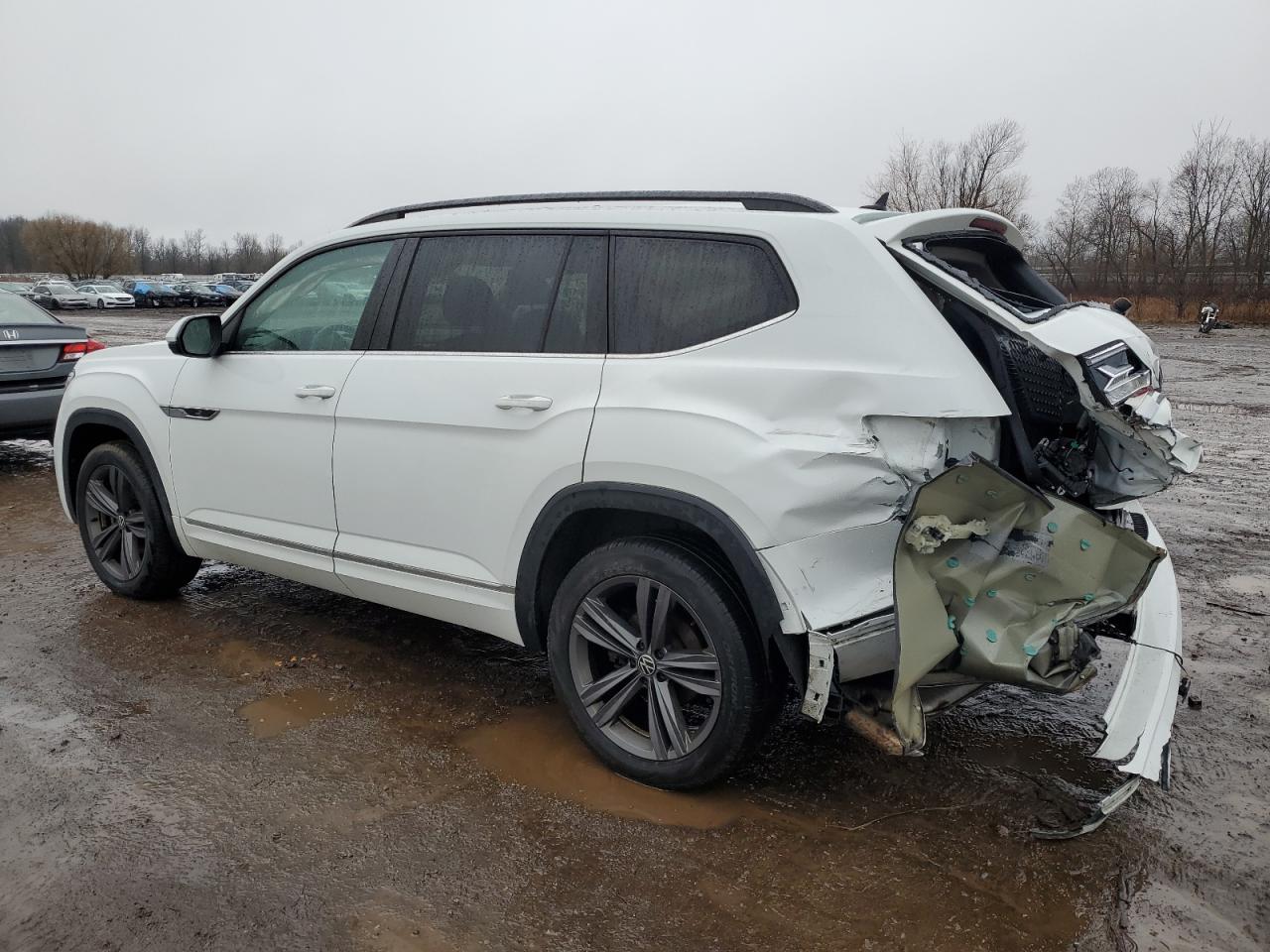 Изображение 2 2021 VOLKSWAGEN ATLAS SE 2021 с VIN 1V2RR2CA7MC529753
