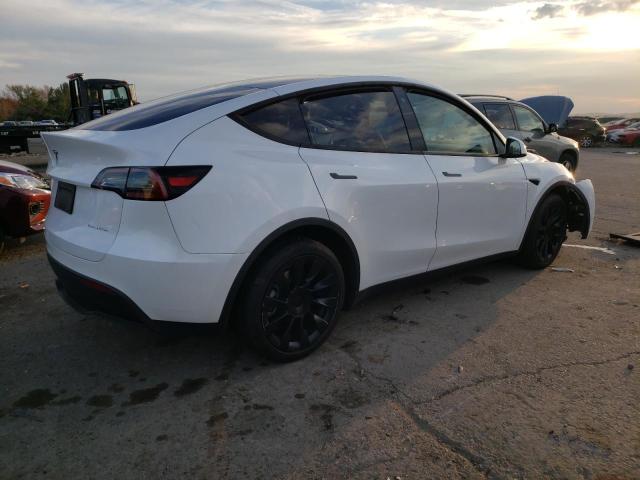 Изображение 3 2023 TESLA MODEL Y  2023 с VIN 7SAYGDEE2PF661652