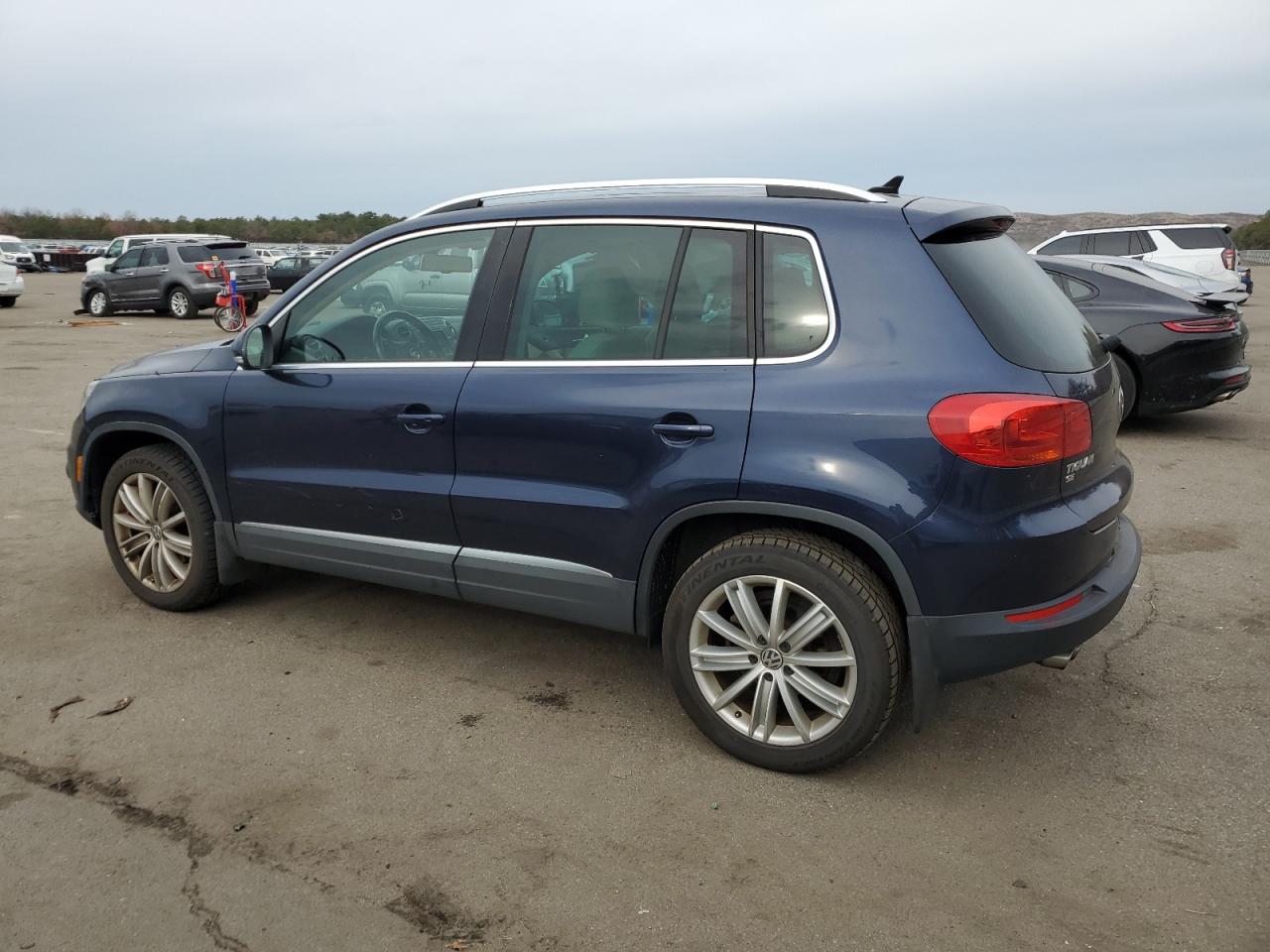 Изображение 2 2016 VOLKSWAGEN TIGUAN S 2016 с VIN WVGBV7AX4GW604426
