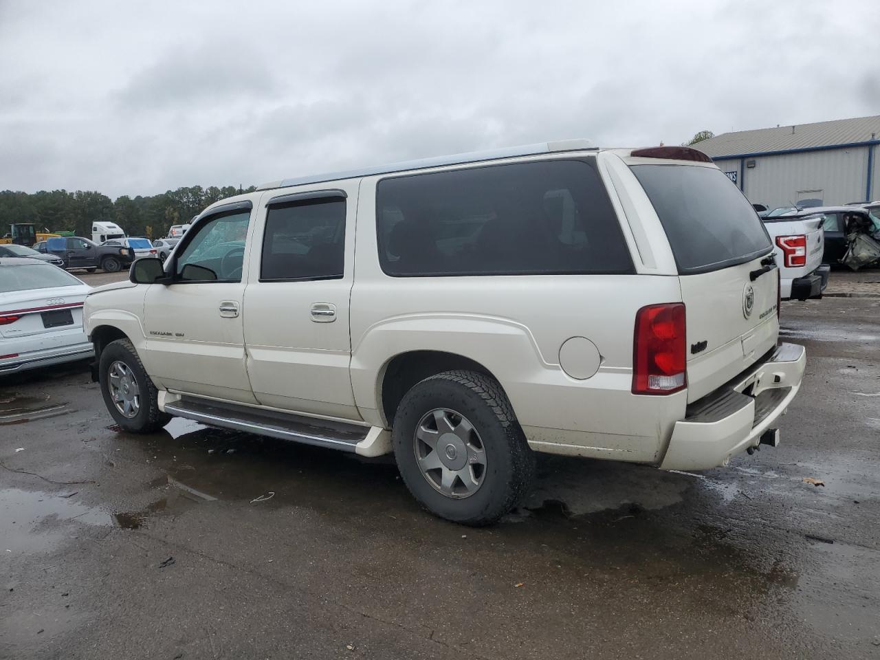 Obraz 2 z 2004 CADILLAC ESCALADE ESV 2004 z VIN 3GYFK66N04G184460