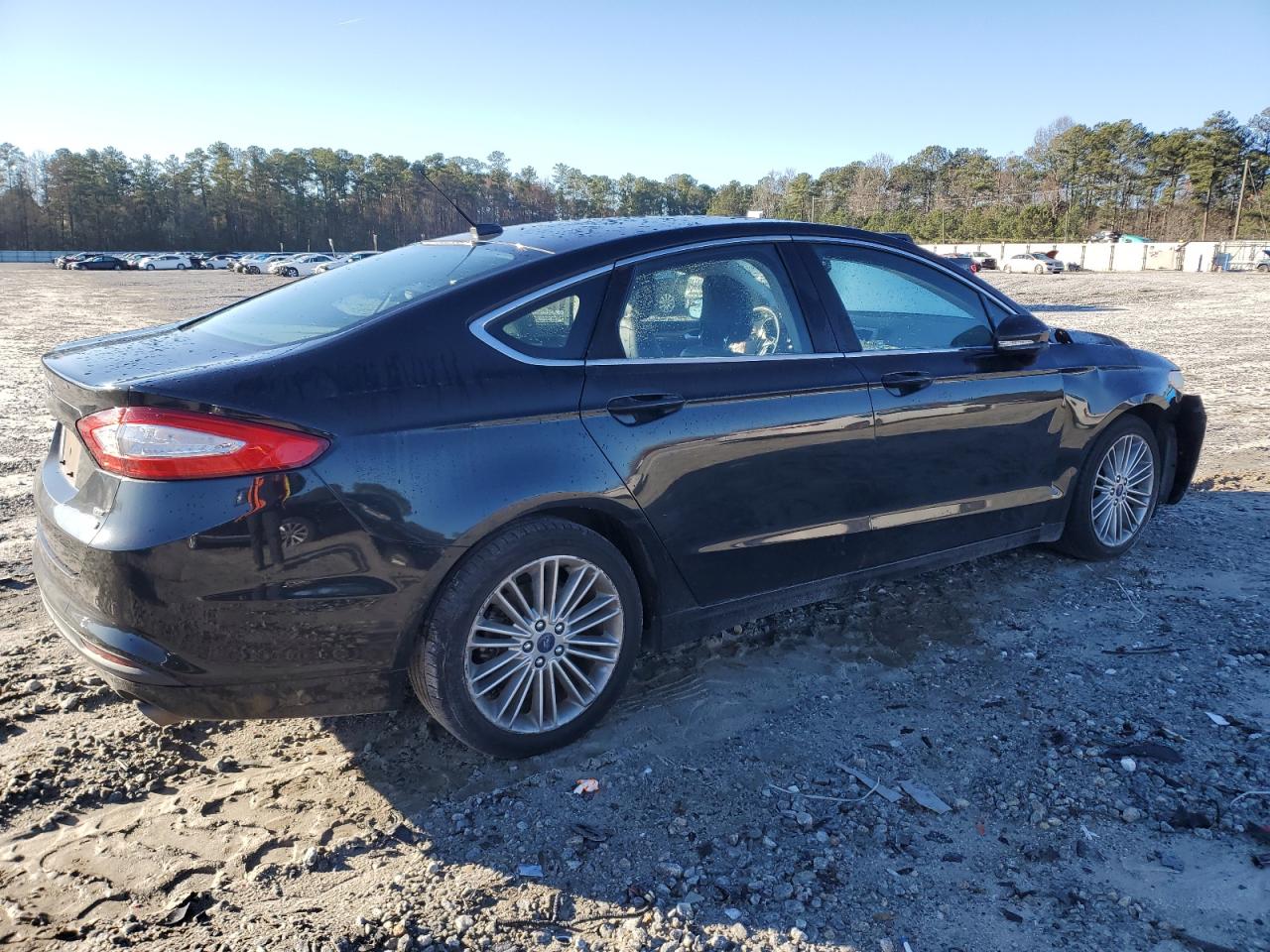 Image 3 of 2014 FORD FUSION SE 2014 with VIN 3FA6P0HD8ER125791