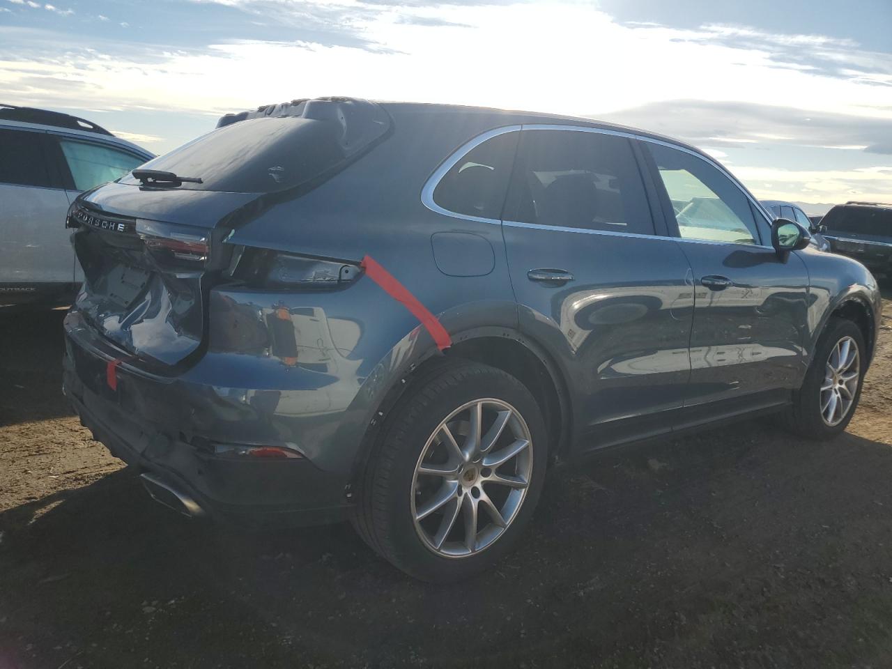 Image 3 of 2019 PORSCHE CAYENNE  2019 with VIN WP1AA2AY8KDA11324