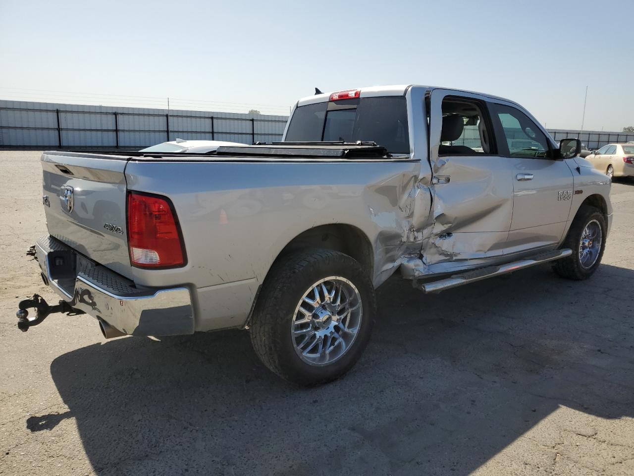 Image 3 of 2017 RAM 1500 SLT 2017 with VIN 1C6RR7TM4HS517040