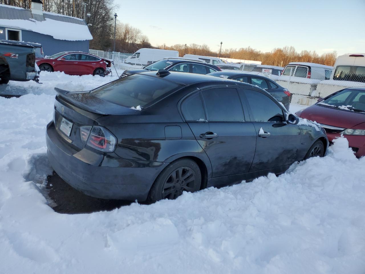 Изображение 3 2006 BMW 325 I 2006 с VIN WBAVB13566KR57319